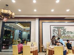 -海港餐厅·平价海鲜·茶点(小公园店)
