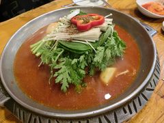 -喇喇排骨火锅·传统韩式脊骨汤(望京西园总店)