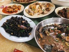 -荔枝园美食山庄(贞山风景区店)