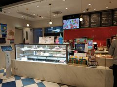 -85度C(生甜甜圈研究工坊·上海局门店)