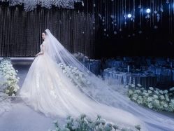 点击看大图 -伯瓷皇后婚纱艺术空间