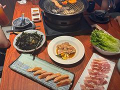 -山之屋炭火烧肉·生啤畅饮(大朗万科中央公园店)