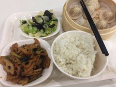 -浦东图书馆读者餐厅