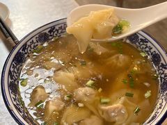 鲜肉小馄饨-金源汤包(育新东路店)