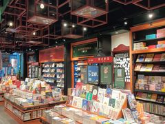 零售区-西西弗书店·矢量咖啡(新光天地店)