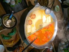 红颜花胶鸡锅-湊湊火锅·茶憩(杭州湖滨银泰in77店)