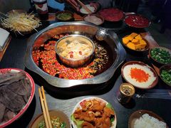 -陈陈火锅(较场口店)