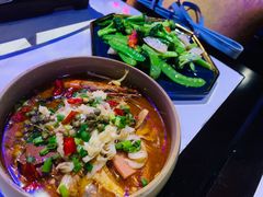 一人食毛血旺-啤仕多·啤客国潮跳舞BAR(保俶路店)