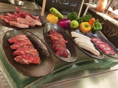 -圣丰索菲特·2 On 988 Café 自助餐厅