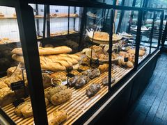 面包甜点陈列柜-81bakery(关山路店)