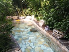 -韶关经律论国际酒店温泉