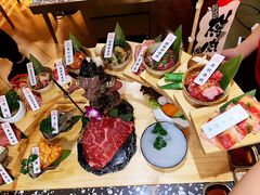 -黑牛の場烤肉(摩天活力城店)
