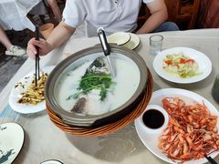 -天乐农家鱼头王(天目湖店)