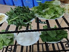 -东巴谷野生菌火锅餐厅