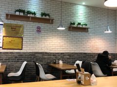大堂-西粉堂新疆米粉(朝外店)