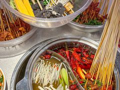 -来伊回麻辣烫·火锅串串清真(红瓦寺总店)