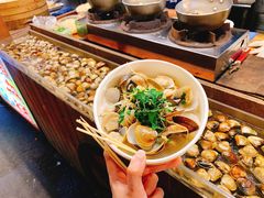 -六合夜市