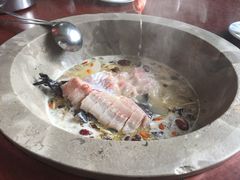-姚记抚仙湖野生菌石锅鱼庄
