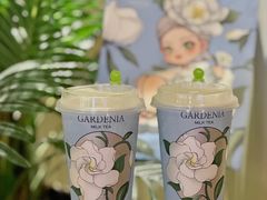 -奈雪的茶(湖滨银泰in77C区PRO店)
