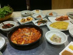 -金顺韩式烤肉·网红烤肉店(广利路店)