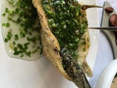 特色葱油飞鱼-岭南海晏楼(滨江东总店)
