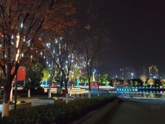 -翠山·映月湖景餐厅(映月湖公园店)
