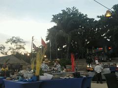 -亚龙湾喜来登·美景台大堂吧