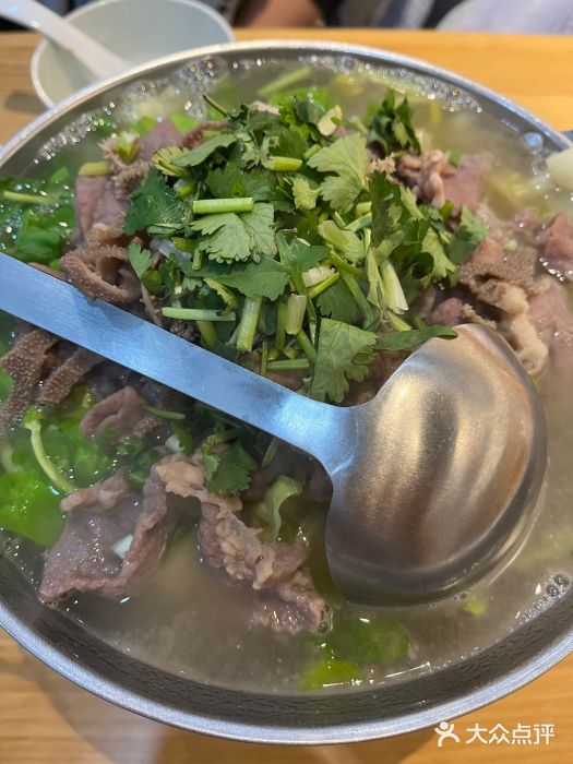 李二哥·乐山跷脚牛肉(四川北路店)图片