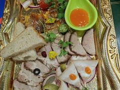 -米德维奇俄式西餐厅(西六道街店)