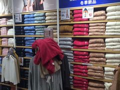 -优衣库(上海金桥太茂店)