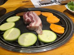 -唯成•韩国炭火烤肉 유성고기