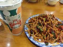 -穆芳阁兰州纯汤牛肉面(西安总店)