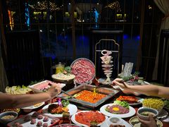 -二荆条·蜀鲜汇城市森林火锅