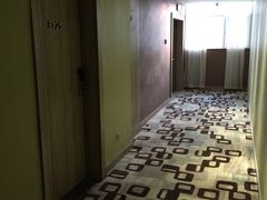 -西安大雁塔科技大学地铁站亚朵酒店