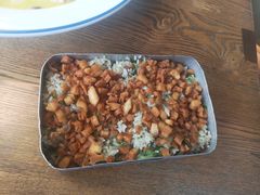 -蜜桃餐厅·伴山(湖滨商业街店)