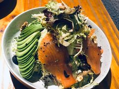 牛油果烟熏三文鱼沙拉-BE BRIGHT KITCHEN(正佳广场店)