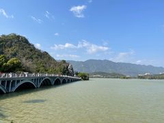 -星湖旅游景区七星岩