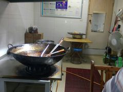 -邓记新一代糖油果子(四川煤管局供销公司职工宿舍店)