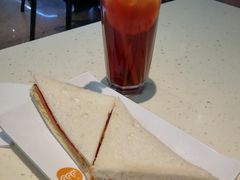 -龙记香港茶餐厅