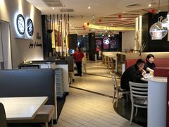 -必胜客(武汉欢乐谷店)