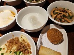 -龙抄手食府(浣花北路店)