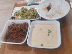 -老乡鸡(融科天地店)