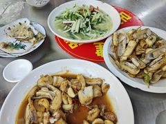 -健跳小海鲜(人民路店)