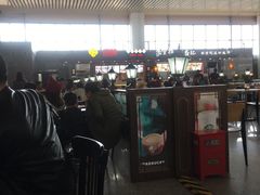 -星巴克(南京南站北夹层店)