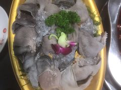 -一斗火锅·招财羊毛肚(北温泉九号店)