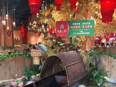 大堂-老滇山寨•云南特色菜•地方菜•民族风情歌舞表演(金碧店)