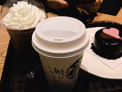 -星巴克(扬州华懋购物中心A区店)