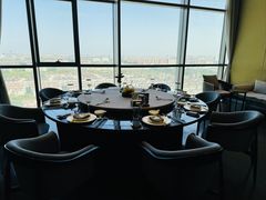 -宝燕壹号景观餐厅(龙盛国际商业广场店)