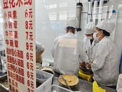 -辣辣小吃豆花米线(大观篆新农贸市场店)