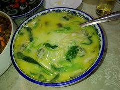 -眷江南之小蓝鲸(王府大街店)